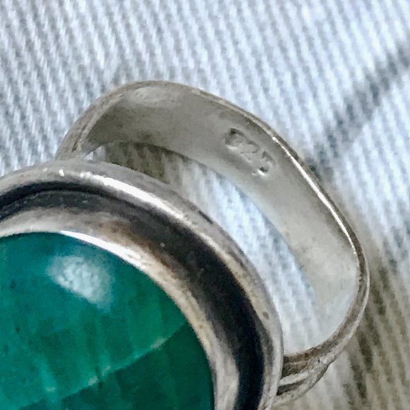 sterling silver & stone ring - Picture 2 of 11